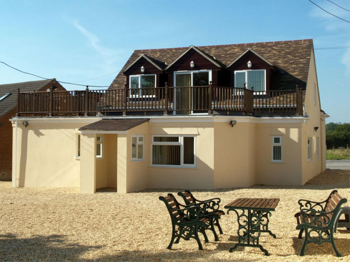 Hawk House Otel West Camel Dış mekan fotoğraf